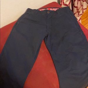Black Under Armour men’s dress pants 32x32. EUC